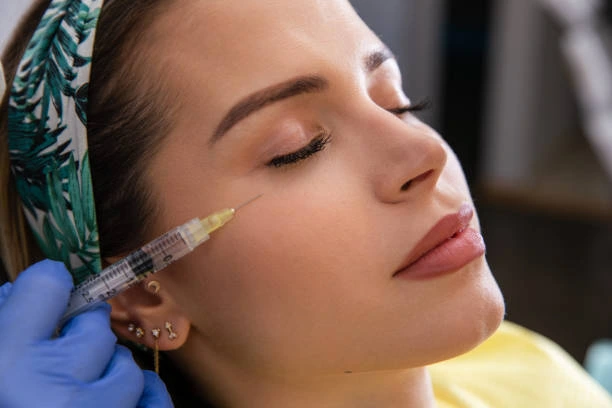 women getting Under Eye Fillers