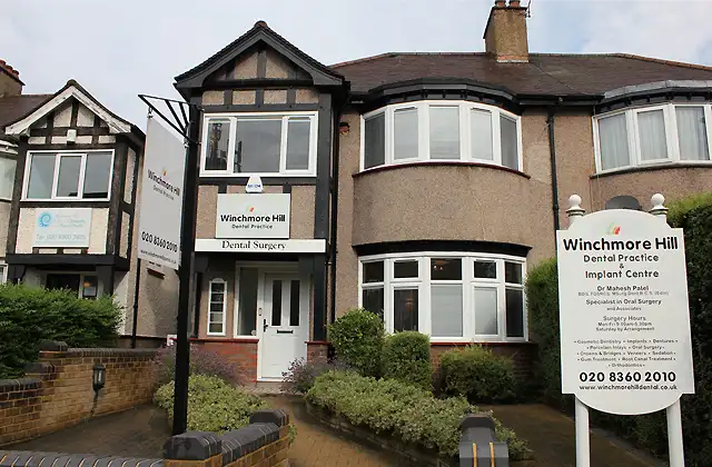 Winchmore Hill Dental clinic in Enfield, Southgate North London